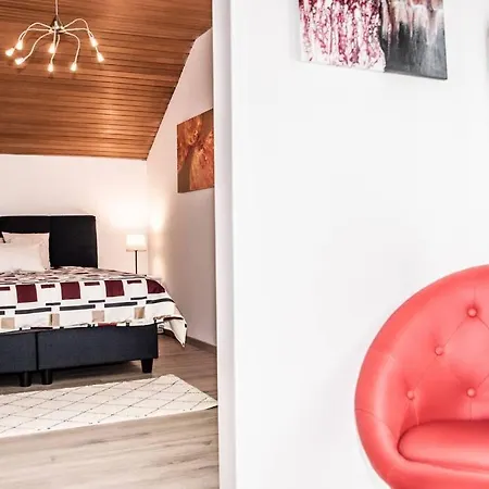 Appartement Pouringraz Fuer Kunst- Und Tennisliebhaber Graz